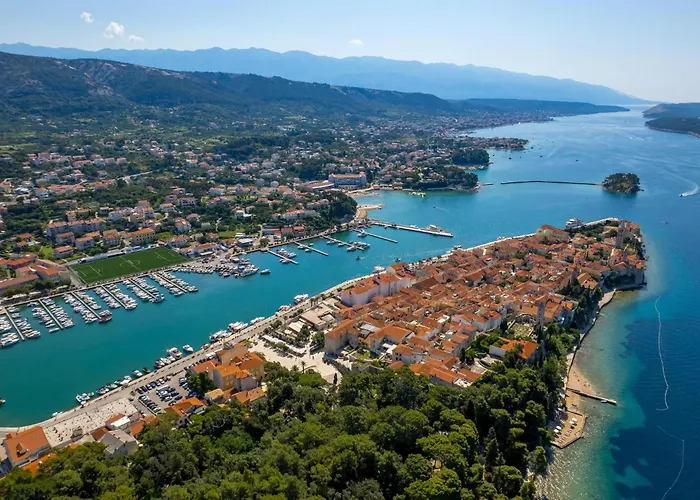 Ferienhaus Stunning In Banjol