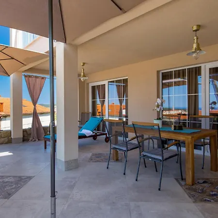 Stunning In Holiday home *