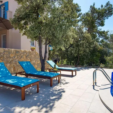 Holiday home Stunning In Banjol